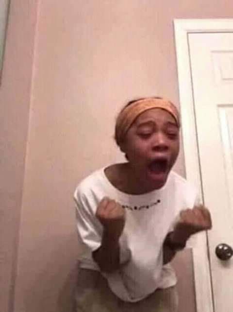 Así cuando le escuche la voz a agustin 
PREFIERO OUT NOW