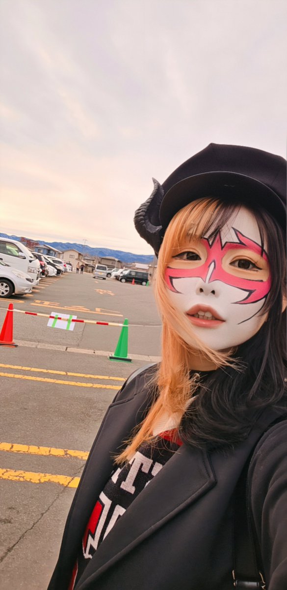 現役JK👿兎味ペロリナ (@usamiiin) / Posts / X