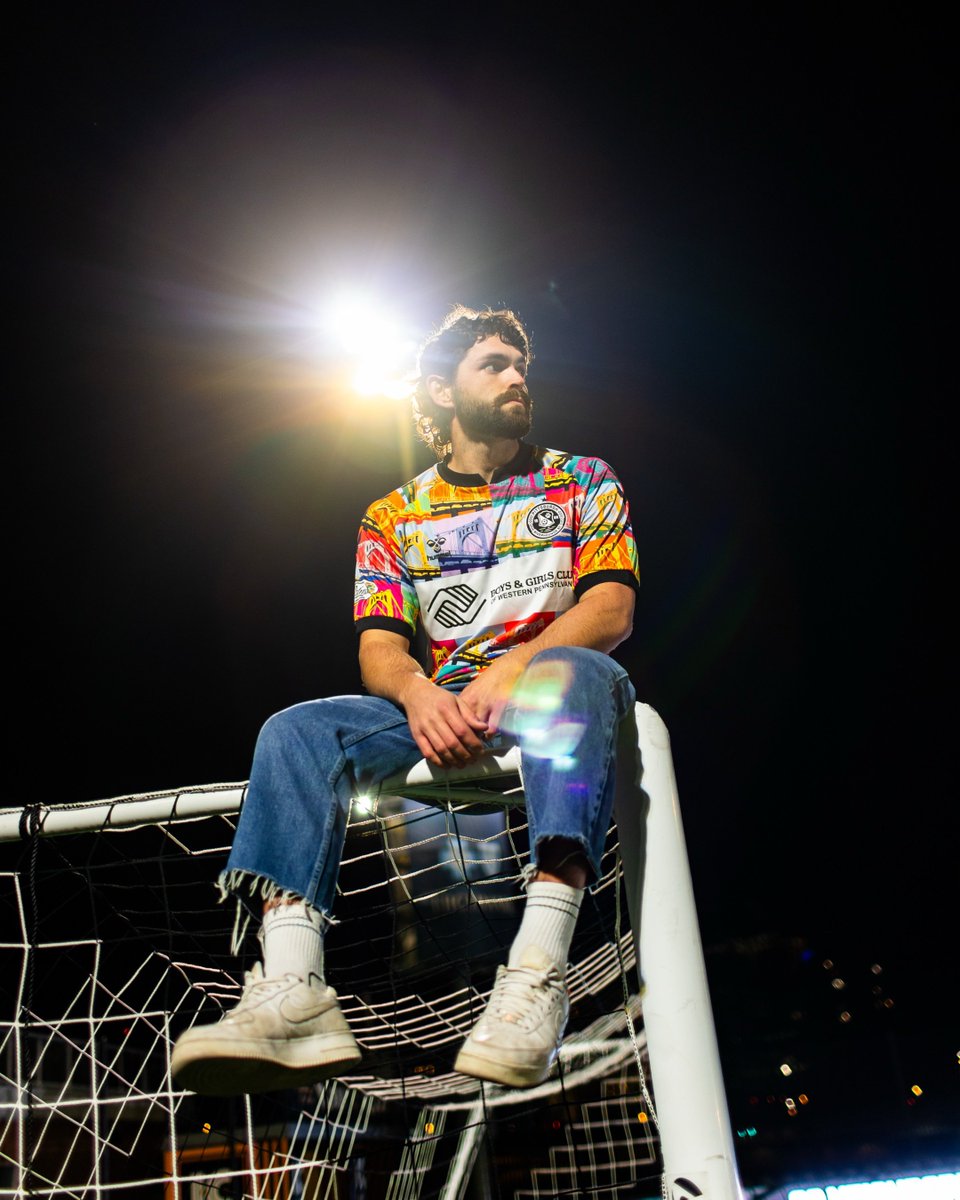 RiverhoundsSC's tweet photo. Built to stand out.    A bold, pop-art take on the iconic Warhol bridge, bursting with fearless color and rhythm. Every shade a voice, celebrating creativity and expression across our city. This is "The Chromatic," our 2026 third kit. https://t.co/Ar0Xmt9tq4