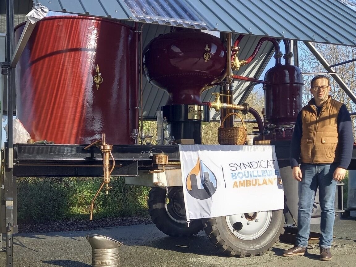 Le Parisien tweet media