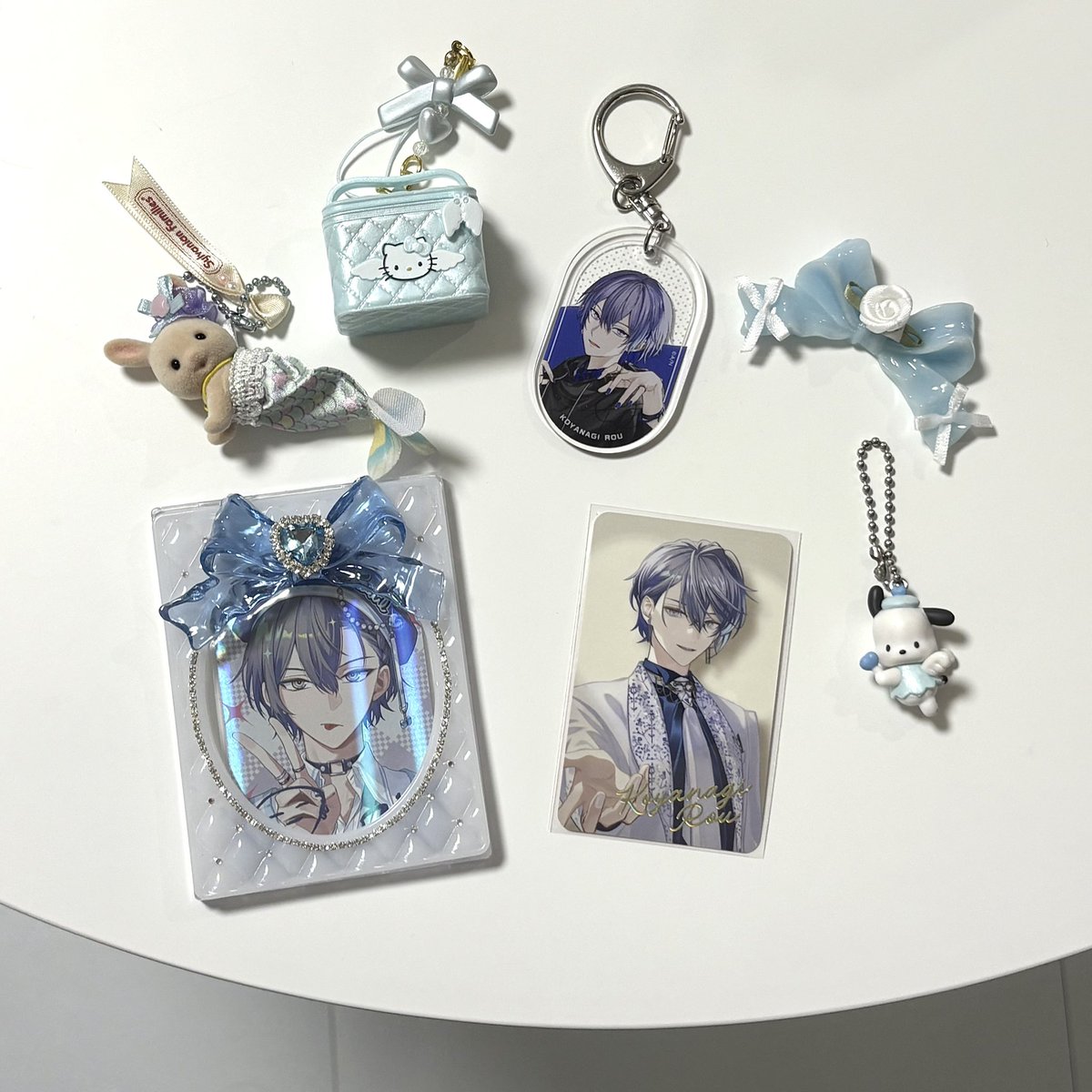 blue ˖ . ݁🐬. ݁₊