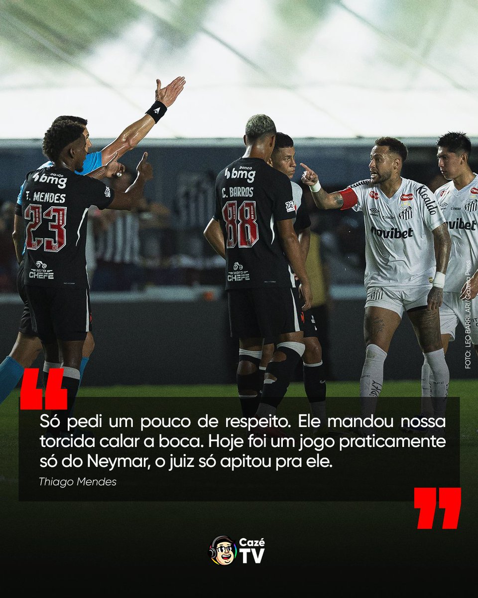CazeTVOficial's tweet image. O THIAGO MENDES FICOU NA BRONCA COM A ARBITRAGEM! 👀😠

O JOGADOR DO VASCO EXPLICOU A TRETA COM NEYMAR NA PARTIDA E FALOU QUE O JUIZÃO SÓ APITOU PRO CAMISA 10 DO SANTOS!

Crédito: Premiere

#TempoRealCazéTV #Santos #Vasco #Neymar