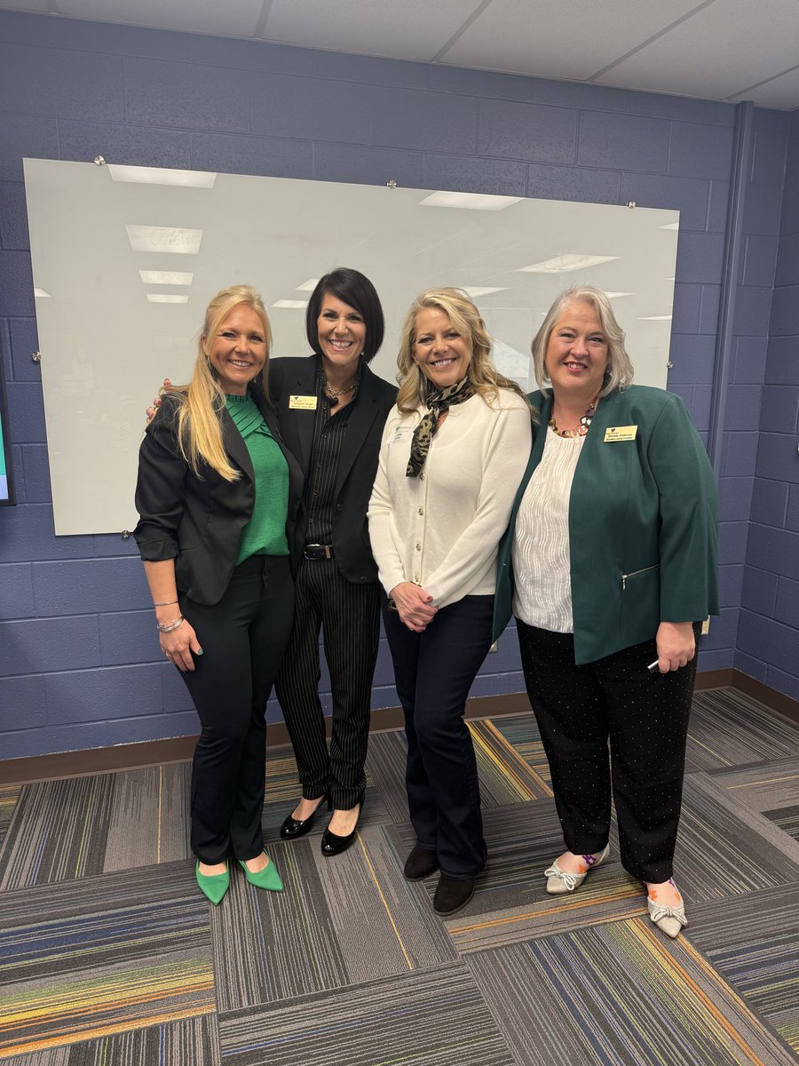 Cris Seidel tweet media