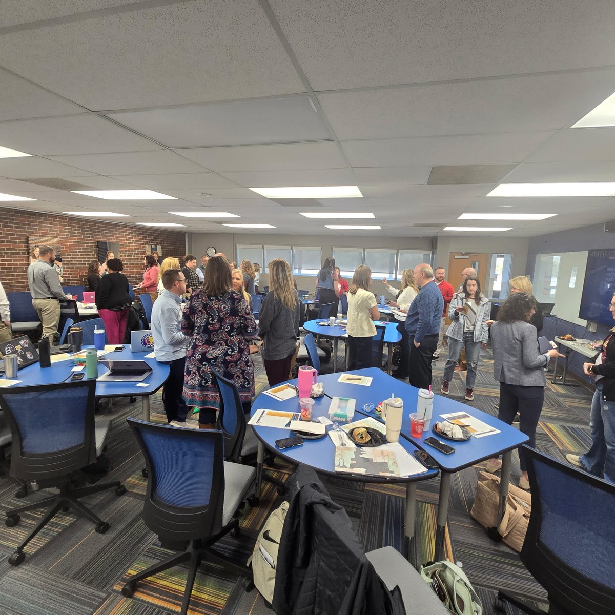 Cris Seidel tweet media