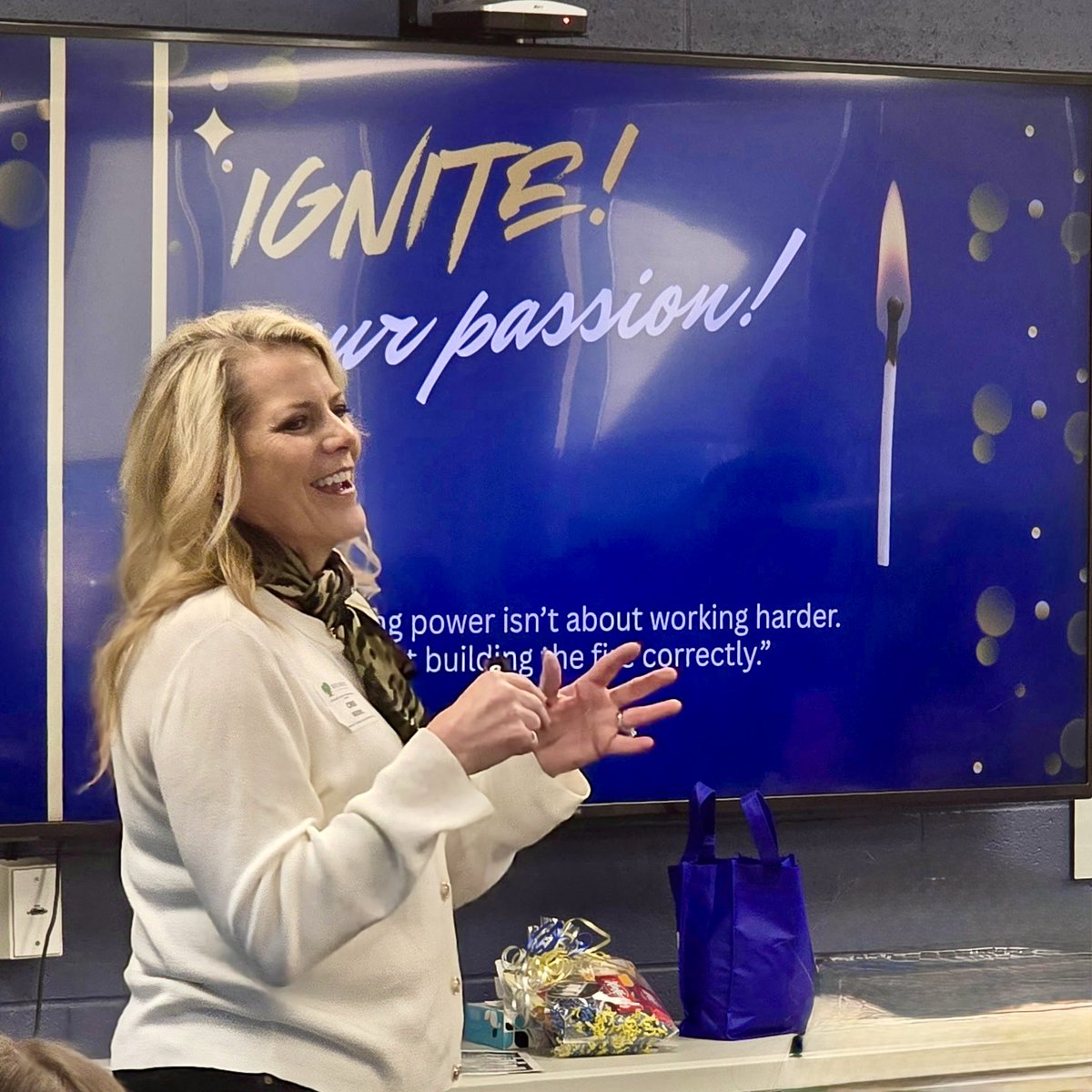 Cris Seidel tweet media