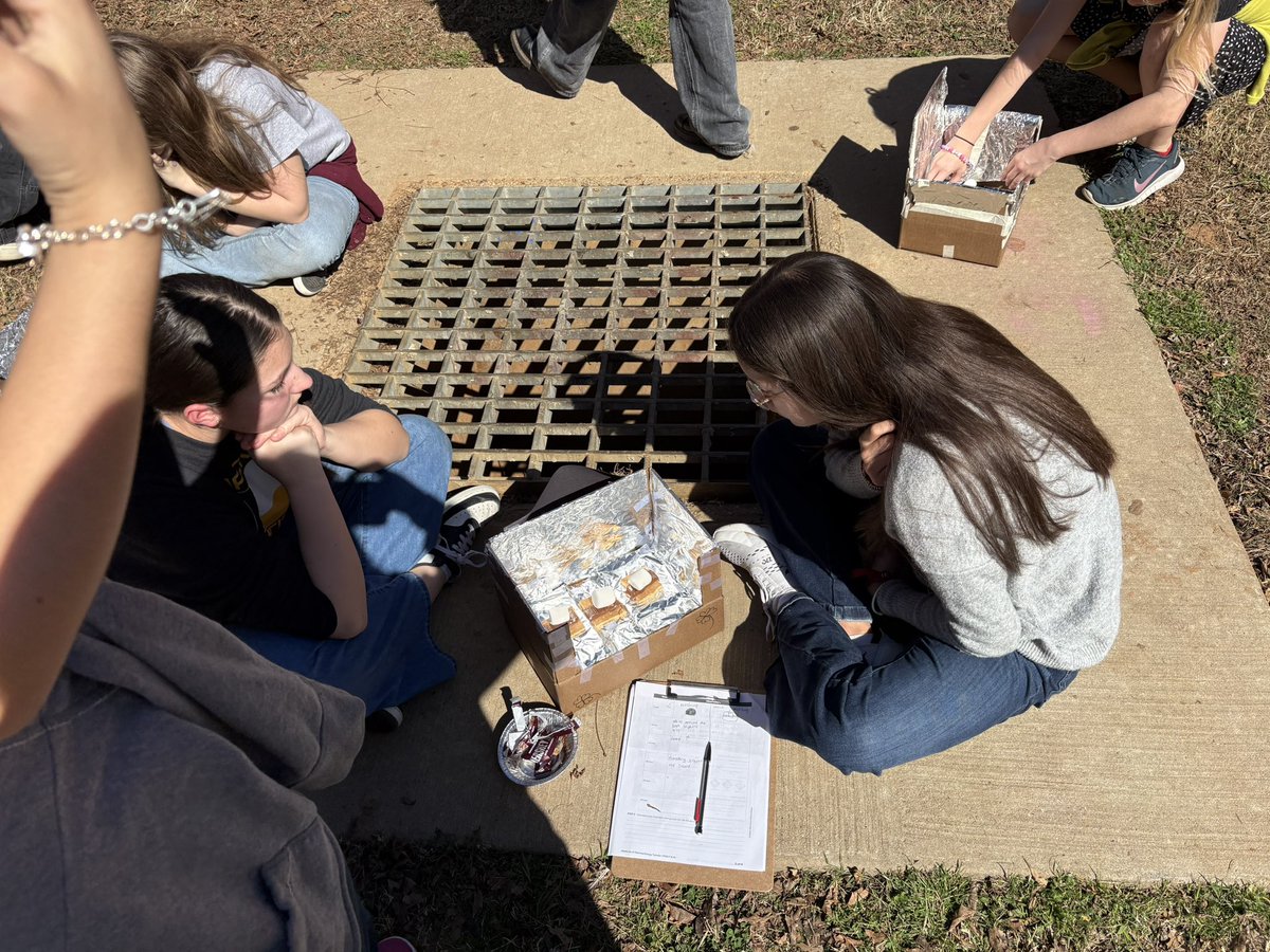 Henry Scott Middle School tweet media