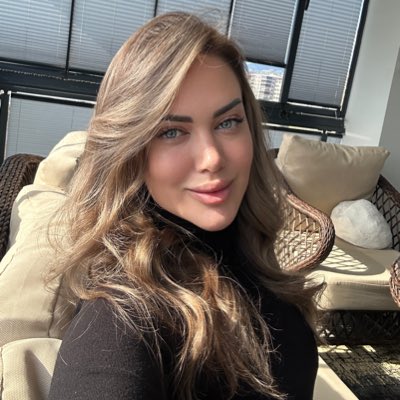 pelinbasol's tweet photo. #YeniProfilResmi https://t.co/RkDDPp325s