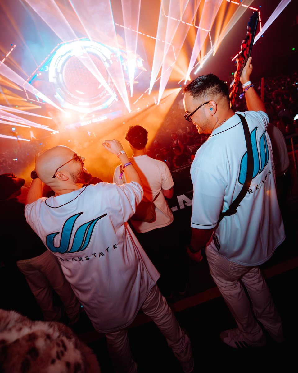 Dreamstate tweet media