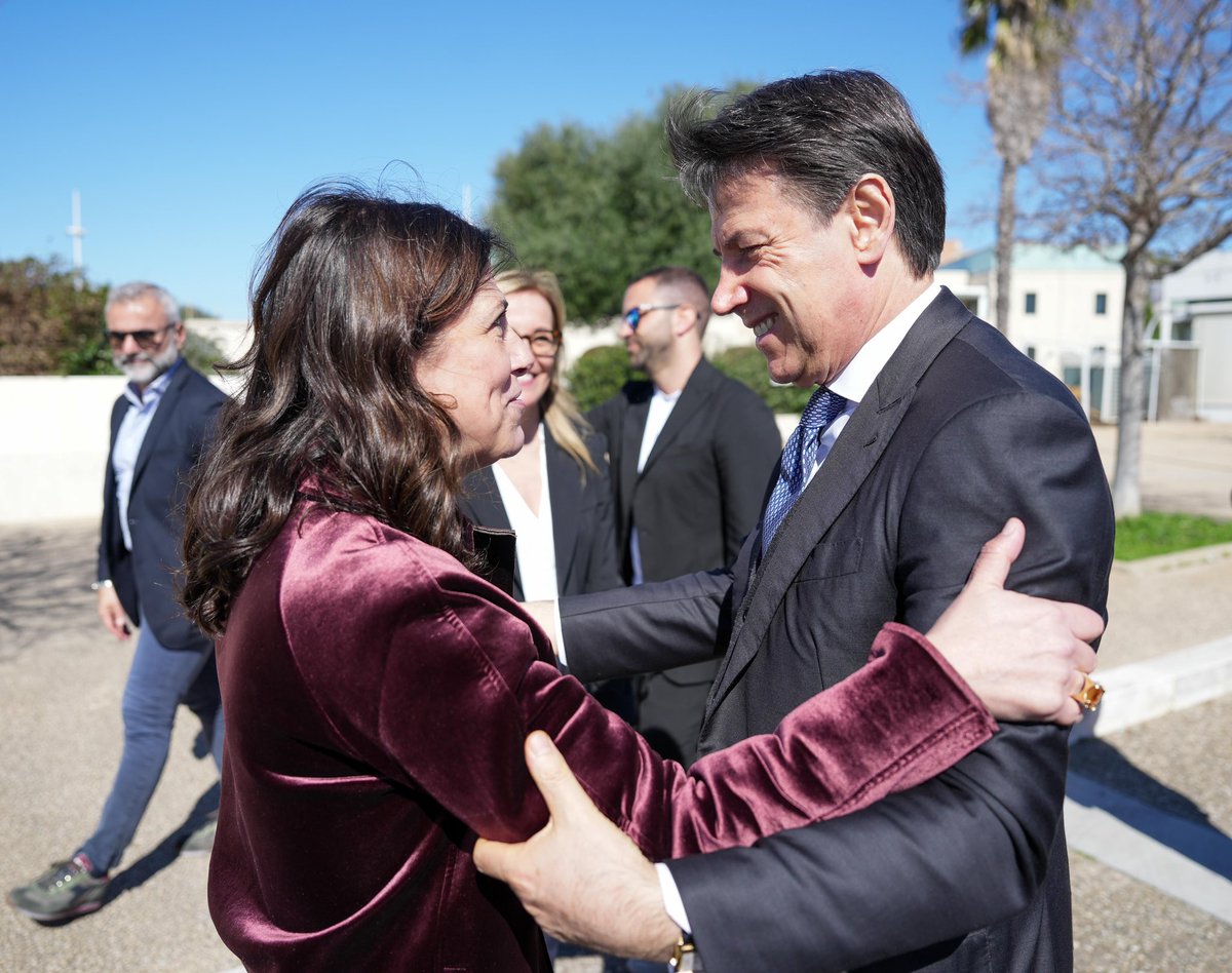 Giuseppe Conte tweet media
