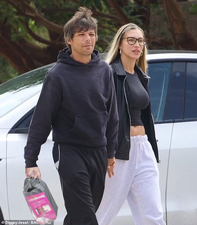 cH(DIGH)ess 🪩 WENT TO ONO tweet media