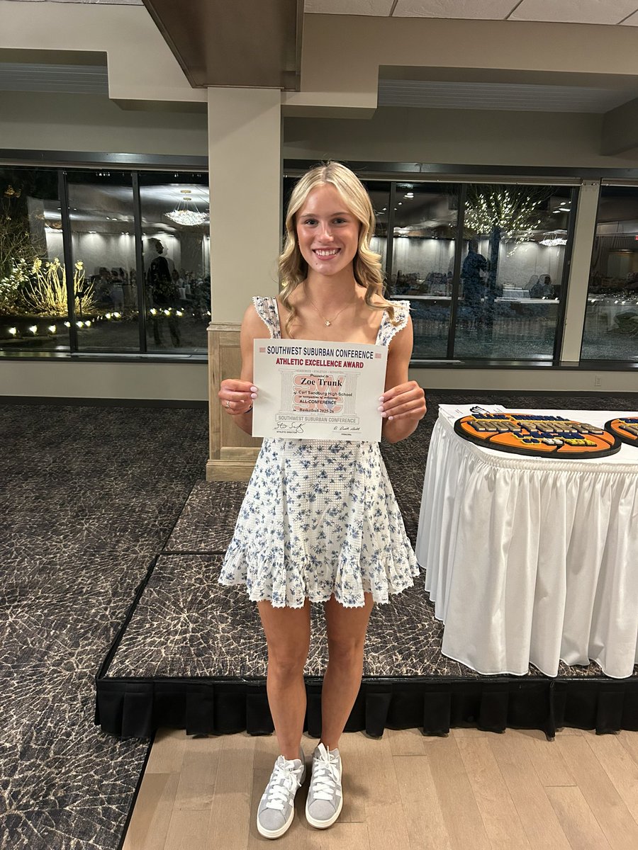 🦅 Carl Sandburg Girls Basketball 🦅 tweet media