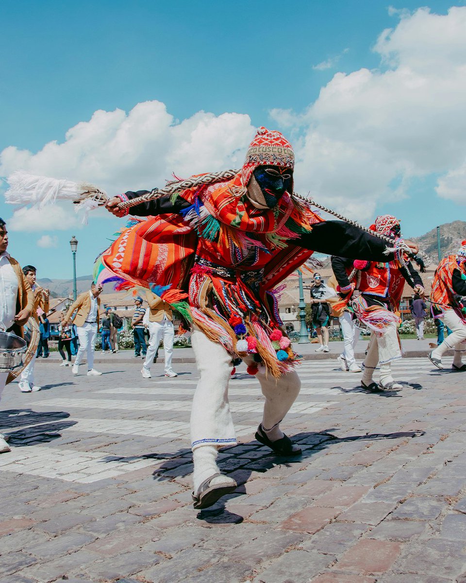 IncaTrailMachu's tweet photo. How about a walk through the city of #Cusco? Exploring the historical center from the iconic Main Square, surrounded by colonial balconies and churches, to the famous 12 Angled Stone, a symbol of Inca architecture. #incatrailmachu #Cusco #Peru #Travel #adventuretime  #History https://t.co/B78RzQqkdc