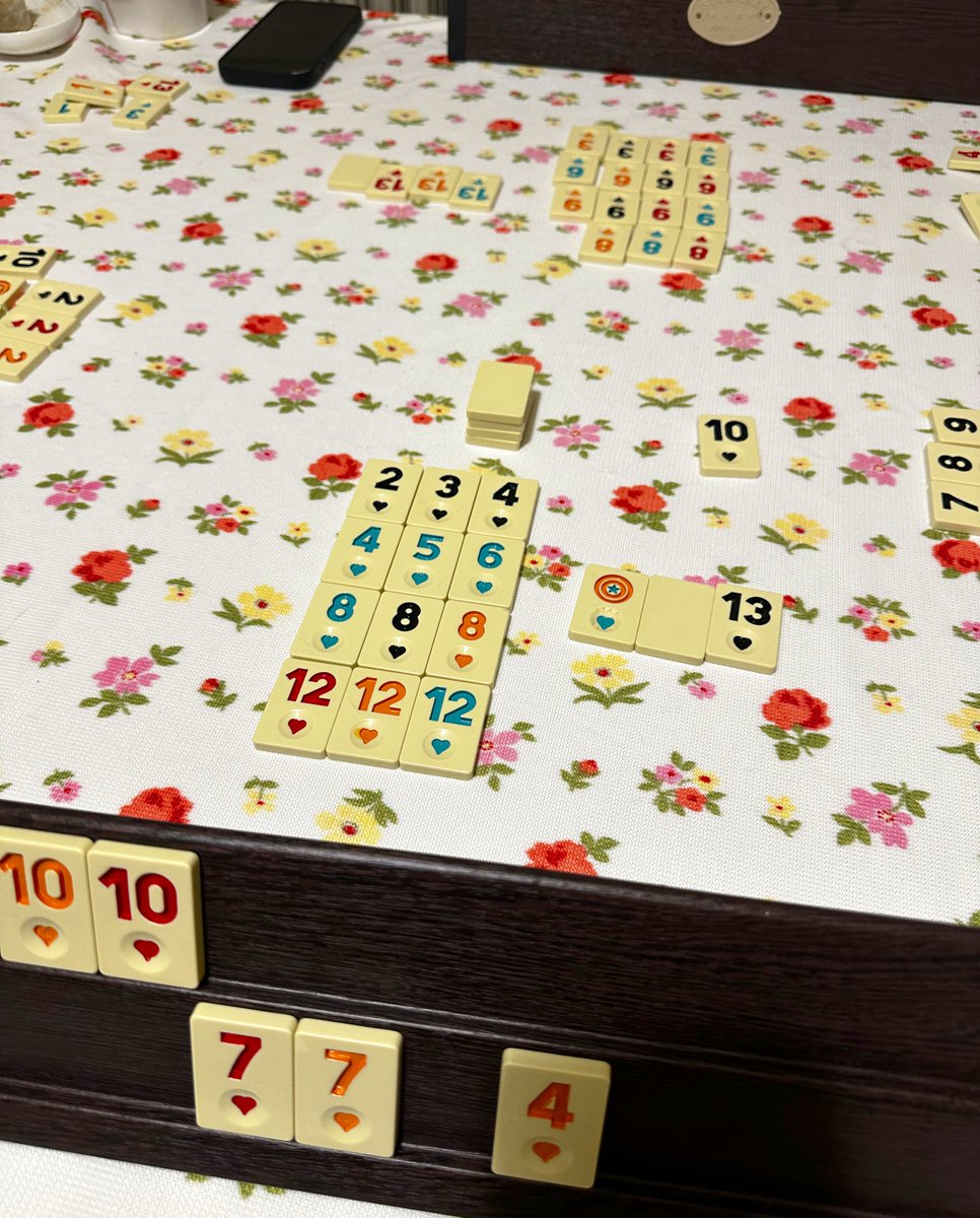 :p🪭 (@nmiilx) on Twitter photo 