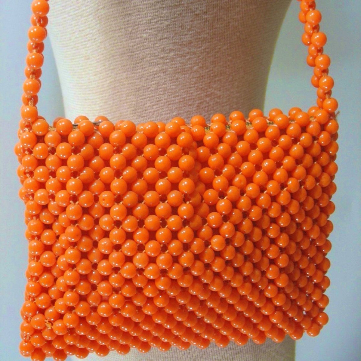 ViewofOne's tweet photo. Look what I found yesterday! 

A bag for Tangy! #AnimalCrossing 🍊 https://t.co/xB1NuO8aGq