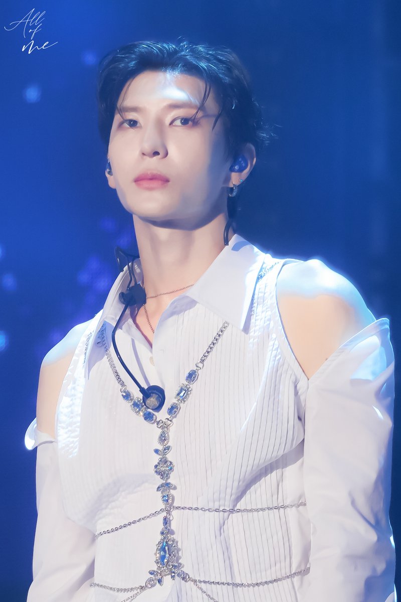 museallofme's tweet photo. 260222 Case No. VIXX 중콘 레오 정택운

내게 힘내라는 그대 그 한마디가
나를 바라보는 그대의 그 눈빛이
지금의 날 있게 한 거죠

#빅스 #VIXX #LEO #정택운 #레오

@JUNGTW_LEO https://t.co/yucFVoQU7T