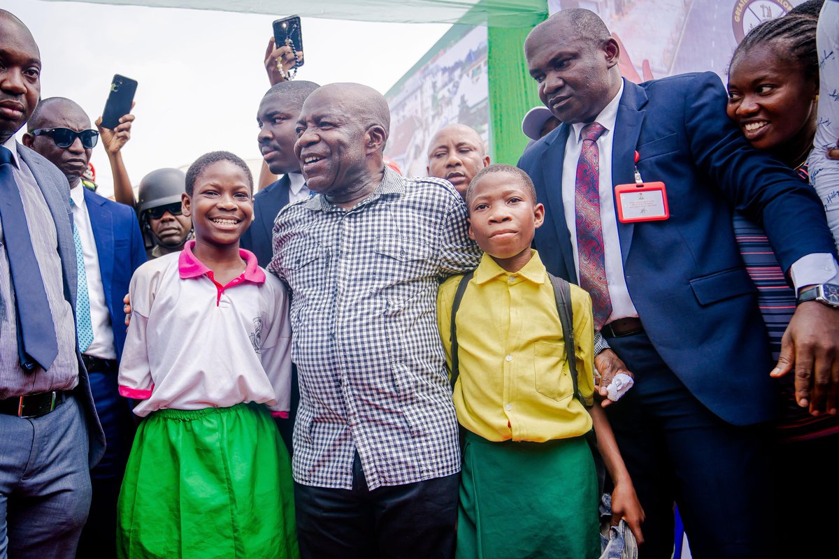 Yesterday marked another epoch‑making moment in our journey of transformation as we commissioned the reclaimed and reconstructed Ovom Road, Aba. The project has saved our people from the life‑threatening menace of gully erosion. What was once a hopeless situation has now become a