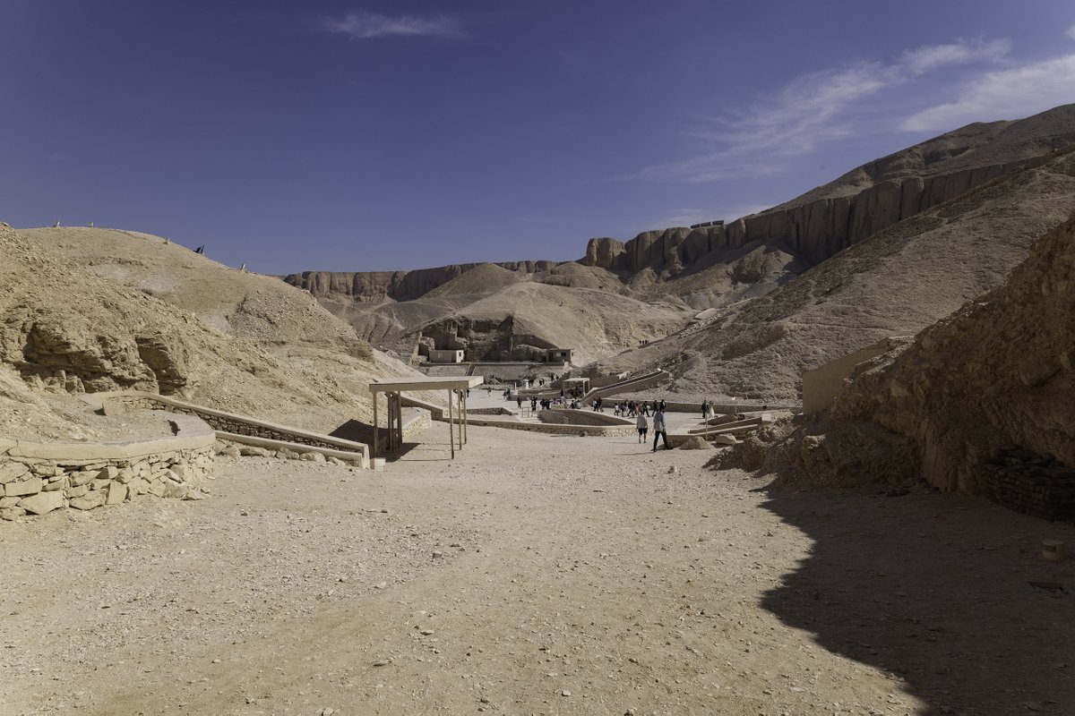Blueheronjack's tweet photo. Valley of the Kings, Luxor, Egypt, including the tomb of Tutankhamun. https://t.co/2rYb0ZKdMw