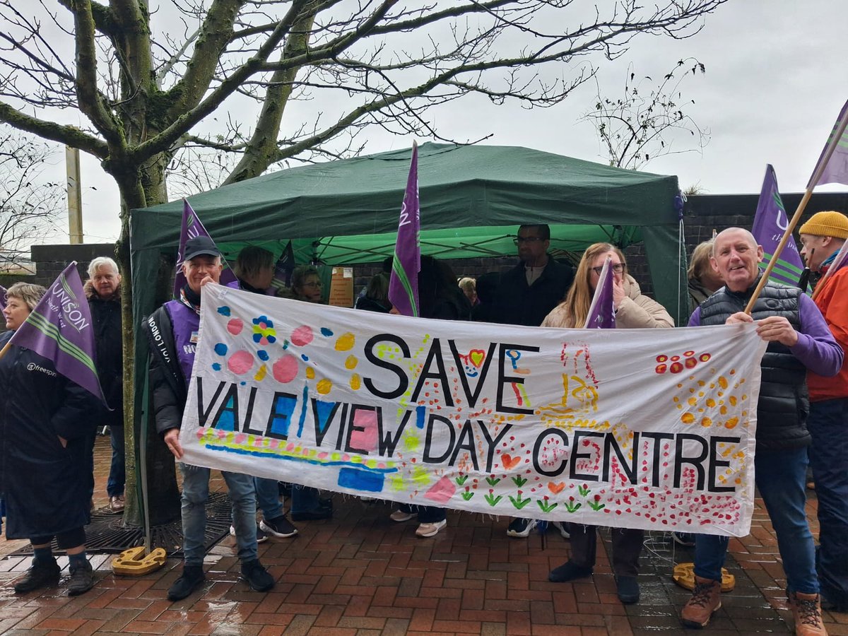 NorthWestUNISON's tweet photo. 👏Care workers in Lancashire stand together against budget cuts &amp; threats of privatisation. 

🛑The Reform council voted AGAINST amendments taking privatisation &amp; outsourcing off the table.

The mask was barely on before it slipped!

Reform in power = cuts &amp; job losses 👎 https://t.co/RZ8DPEv8wX