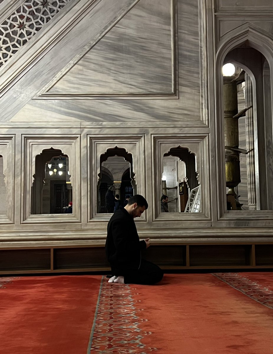 Hiç kimsenin kızını sevemeyince erkekler