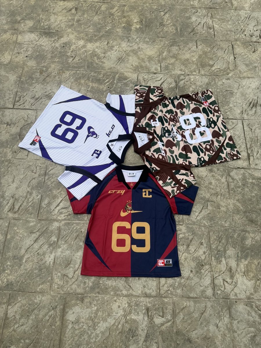 MARCH 

GOCRAZY.LIVE