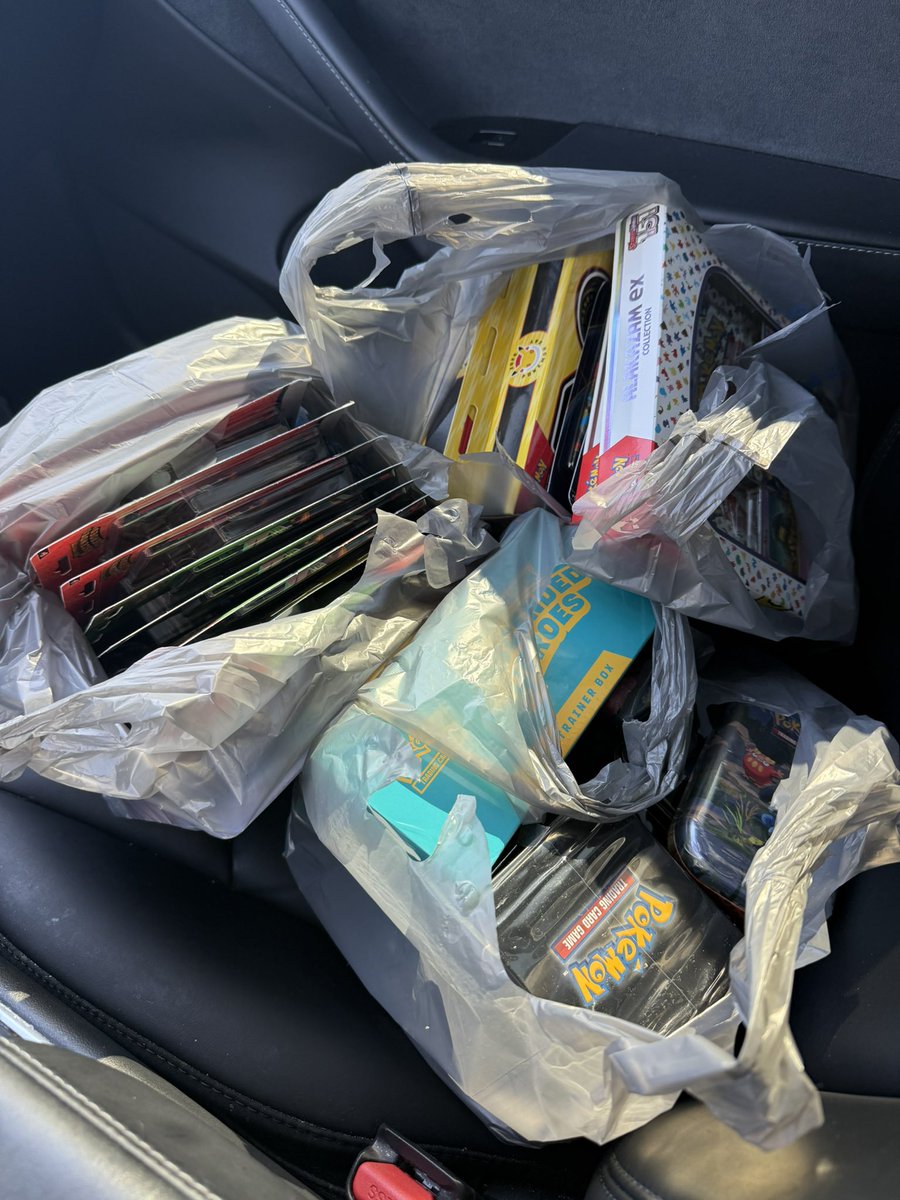 StrawHatJoey 🏴☠️ tweet media