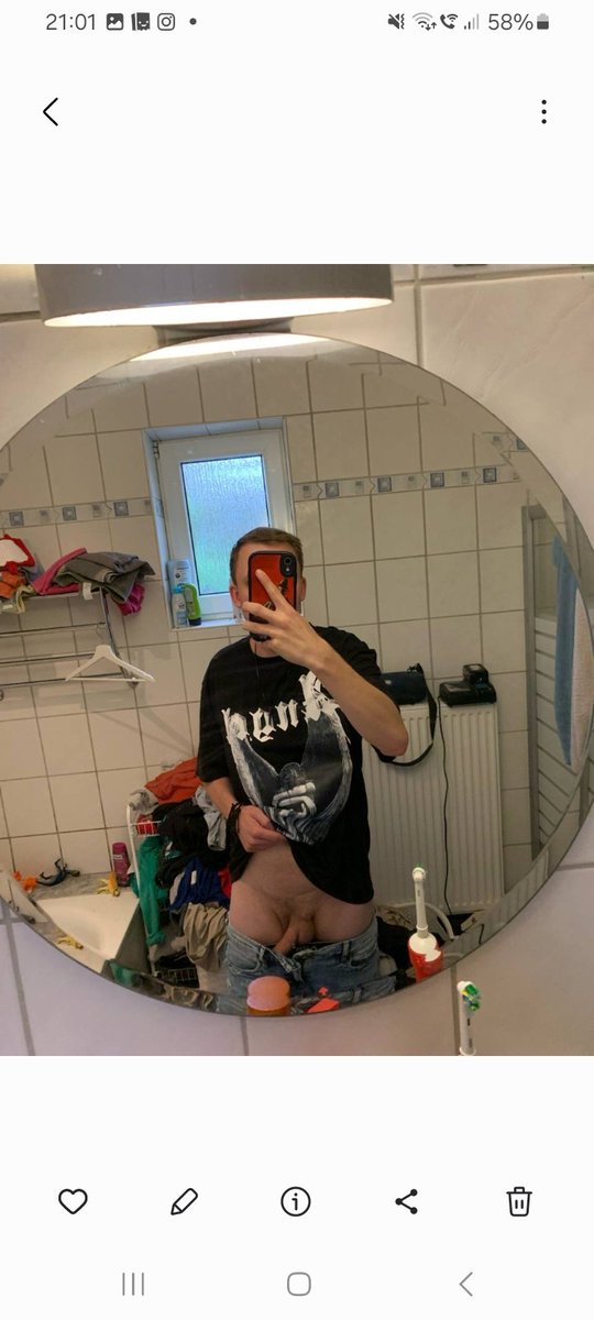 Bitte retweetet und verbreitet meinen schwarz weil ich so drauf stehe das jeder meinen Schwanz sehen kann 
official_m.y1.t.me
onlyfans.com/official_m.y
#nude #nsfw #angel #male #fsk18