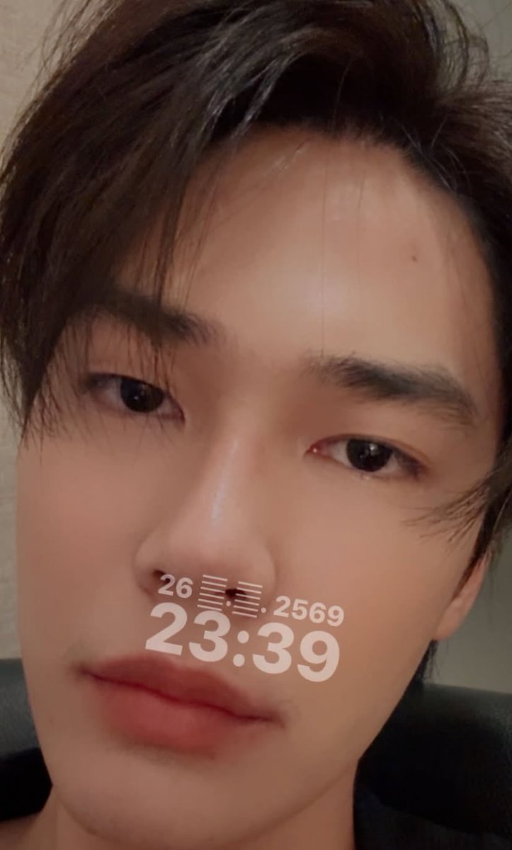 PANTES REWEL BANGET. safe flight deh bray

#dew_jsu