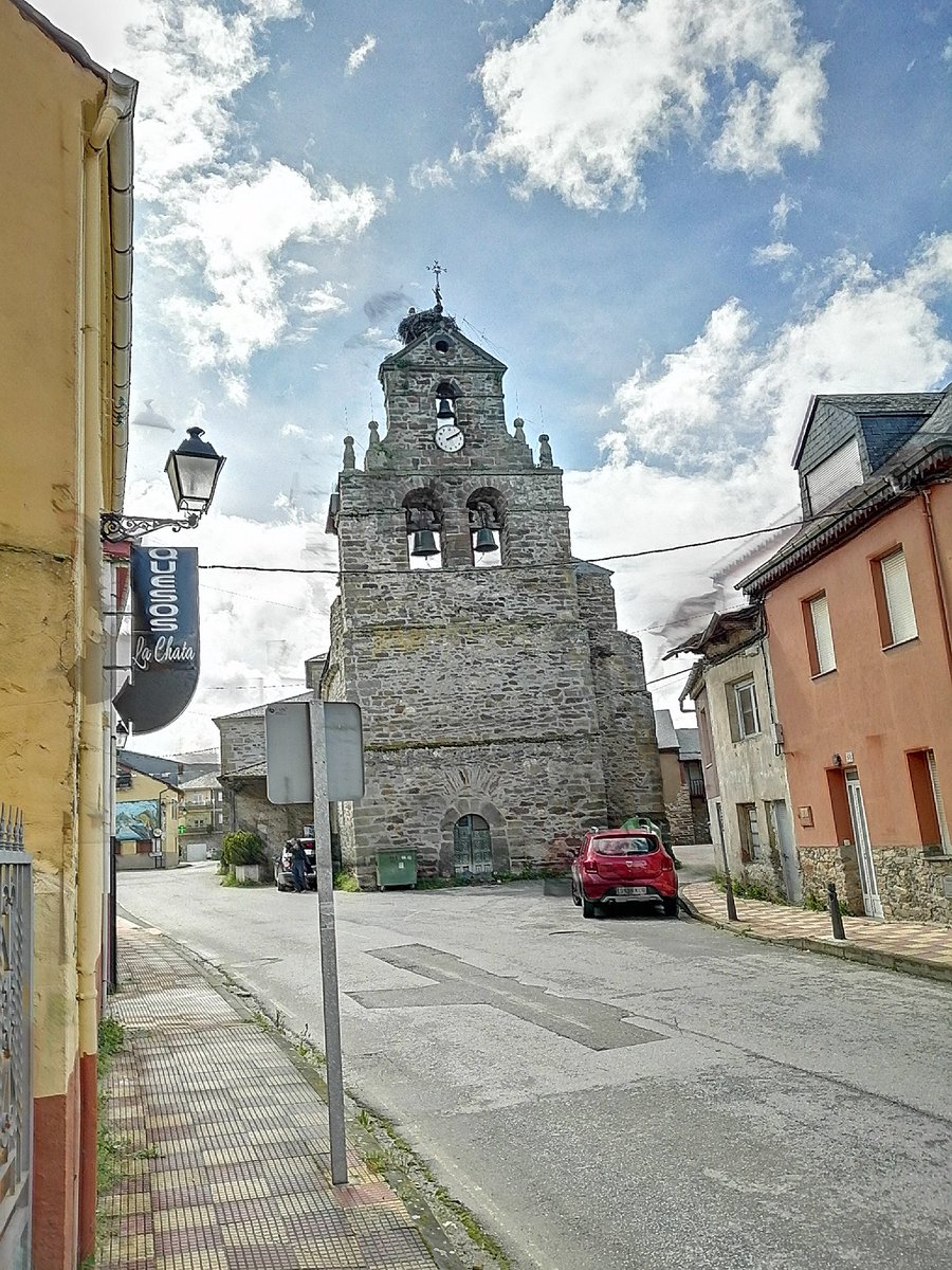 <a href="/Paula_fantasia/">Paula ⚖</a> Muy parecido a uno aquí en Castilla y León, en la parte norte que se llama Turienzo Castañero, es un pueblo muy agradable pero muy frio, está a casi 900 mts sobre el nivel del mar...