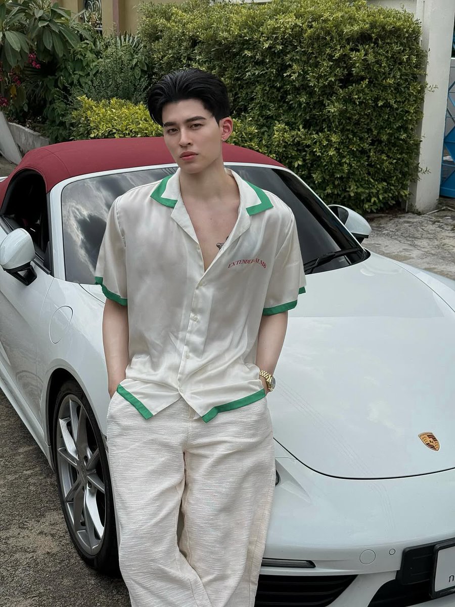 𝘈𝘨𝘢𝘴 tweet media