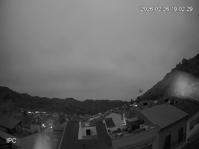 MeteoAdM's tweet photo. #Bonvespre des de la part alta d'#ArenysdeMunt Doncs el final els ☁️baixos i/o 🌫️ no han fet acte de presència al #matí, però si a partir de mitja #tarda. Tot i això, la temperatura màxima ha quedat més curta que ahir amb 14,8°C 👇 https://t.co/uzHbgCeeRa