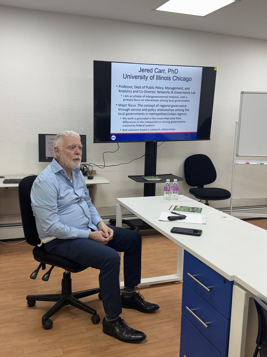 Local Gob tweet media