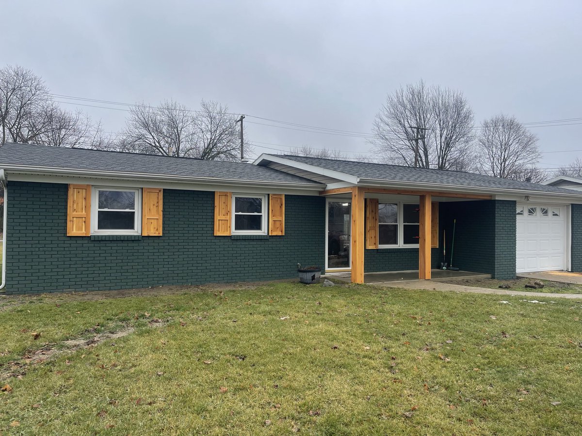 Logan Zuber tweet media