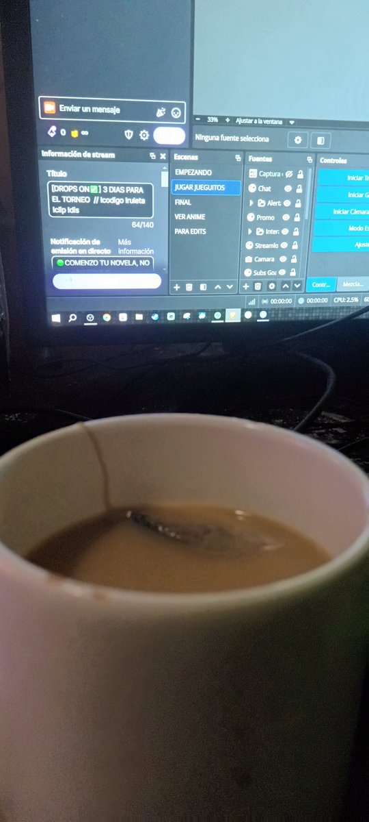 Cafe pre stream, cafe en stream, cafe antes de dormir, cafe...🥰