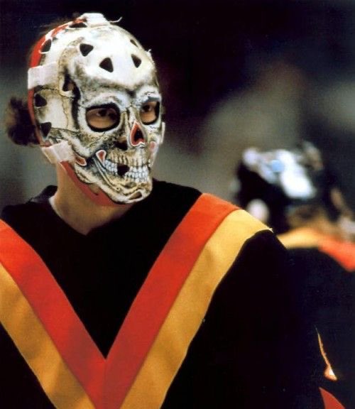 maxyourtest's tweet photo. Put on the mask https://t.co/R4C7iMskg9