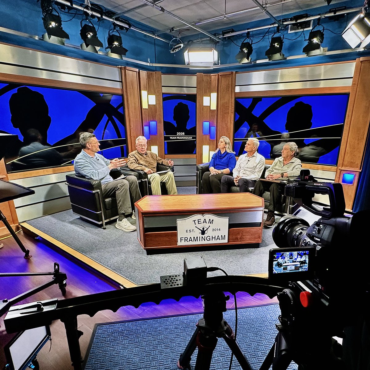 videobadass's tweet photo. Behind the scenes of our Studio Program featuring Team Framingham as they prepare for the 2026 Boston Marathon. 🎥🏃‍♂️
Airs next week on the Framingham Government Channel. Please consider supporting the runners as they raise funds for local nonprofits.
#TeamFramingham #FraminghamMA https://t.co/LOZzZvtXO4
