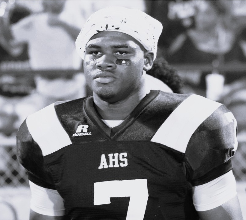 Former LSU and Louisiana Tech wide receiver Devonta Lee has passed away at the age of 27 after a battle with cancer 💔🕊🙏🏻