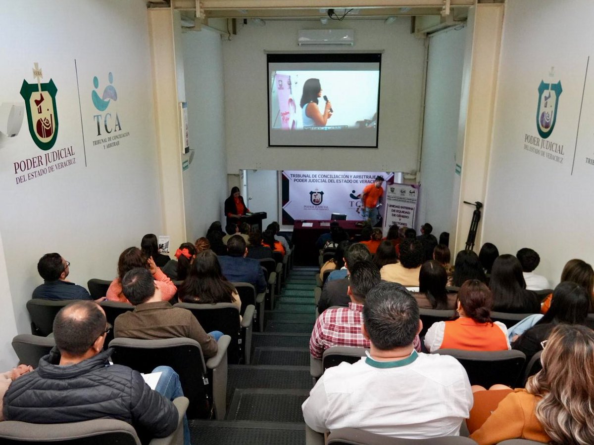 En el marco del Día Naranja, la Unidad Interna de Equidad de Género y Sectores Vulnerables del Tribunal de Conciliación y Arbitraje del PJEV rindió su Tercer Informe de Actividades en el auditorio de dicho Tribunal

🔗  facebook.com/share/p/1Adfe5…