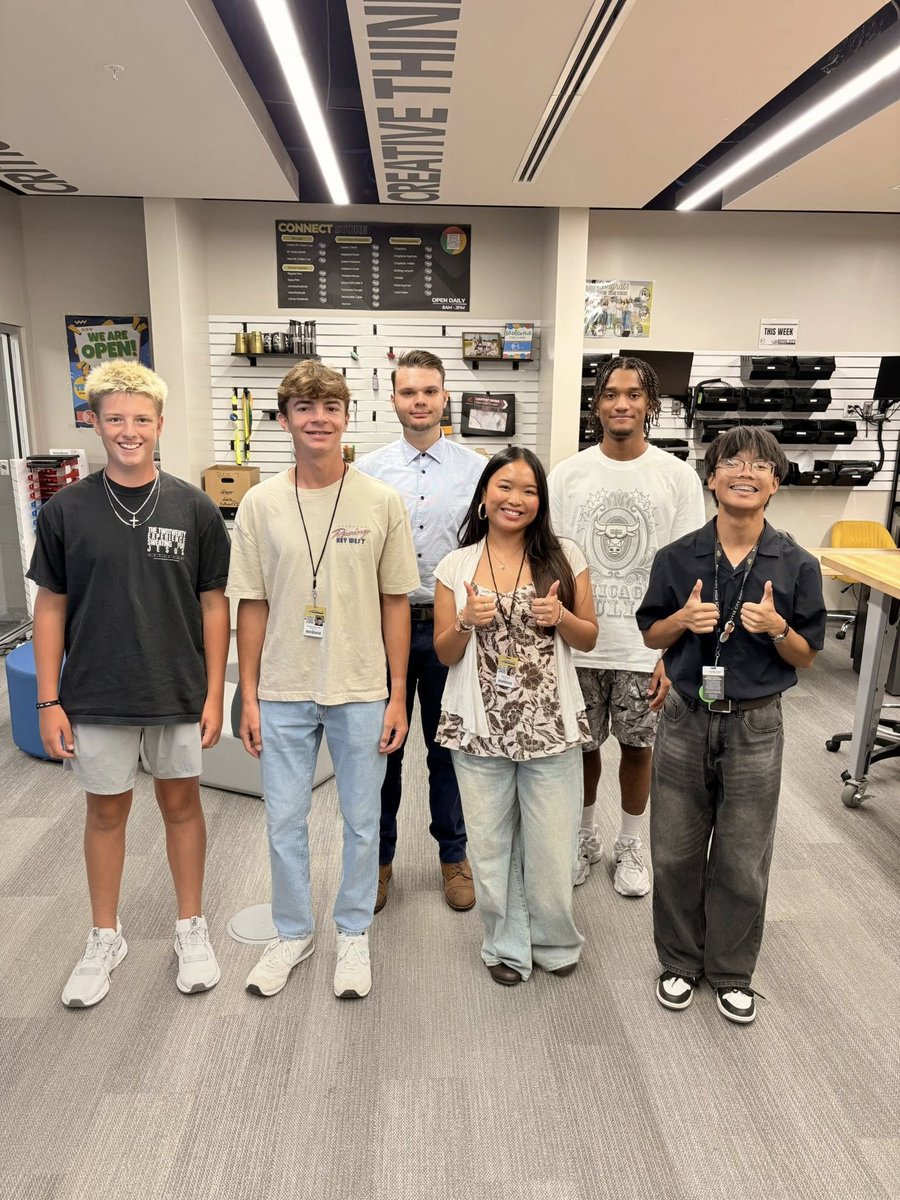 RoyseCityISD's tweet photo. February is CTE Month, and RCHS Students are Putting in the Work

RCISD proudly serves 2,270 students in CTE courses at the high school. For more information on the RCISD CTE Programs, visit: https://t.co/UzZS3MjFGB. #experiencercisd https://t.co/PAjzct5wZ5