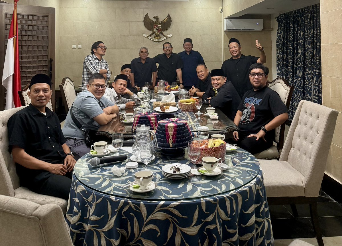 andi muhammad ikhlas tweet media