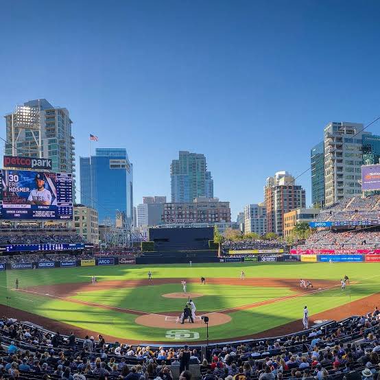 Barry M. Bloom tweet media