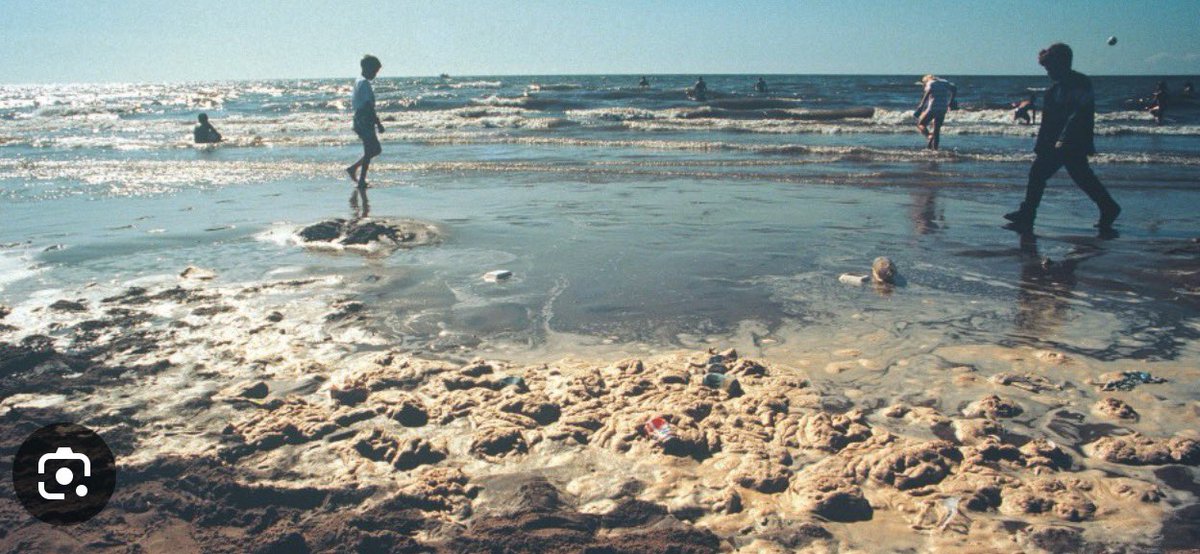 Artemisfornow's tweet photo. 🚨 ‘Dirty water’ channel 4 is the most shocking and disgusting fraud expose since the post office fraud.

The environment agency is funded by the water companies.

If you want to see corruption unfold before your eyes watch this!

▪️400,000 incidents of shit dumped in watercourses
▪️1100 times a day for 3.1 million hours.

And the environment agency CHOSE not to prosecute these crimes because they were being paid by the water companies.

The environment agency receives £96 million from the gov BUT over £400 million from water companies. 

Thames water has asked for a 15 year holiday from prosecution.

People are dying from our water. Do you want to live like this? 🚨