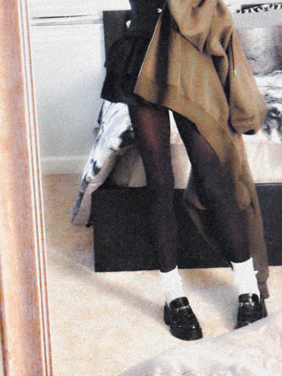 laveiynti's tweet photo. got some new shoes so i threw a little outfit together to go with it 𐔌՞. .՞𐦯 https://t.co/7CYdAF3zh8