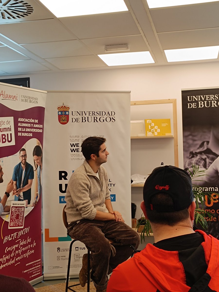 Álvaro López Herrera tweet media