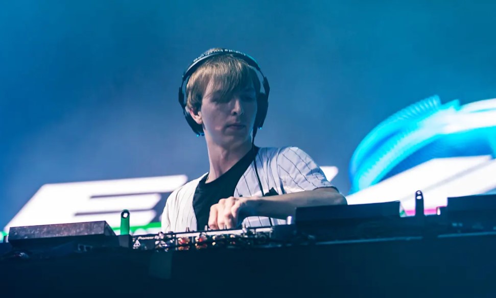 rendoz590's tweet image. 📢 Whethan Tickets

🎤 Whethan
📍 Masterpiece Ballroom at Cervantes, Denver, CO, US
🗓️ Thu 26 Feb 2026 8:30 PM

🎟️ Get Tickets at prf.hn/l/AJYJoAV/

#Whethan #WhethanTickets #WhethanDenver #WhethaninDenver #ConcertTickets