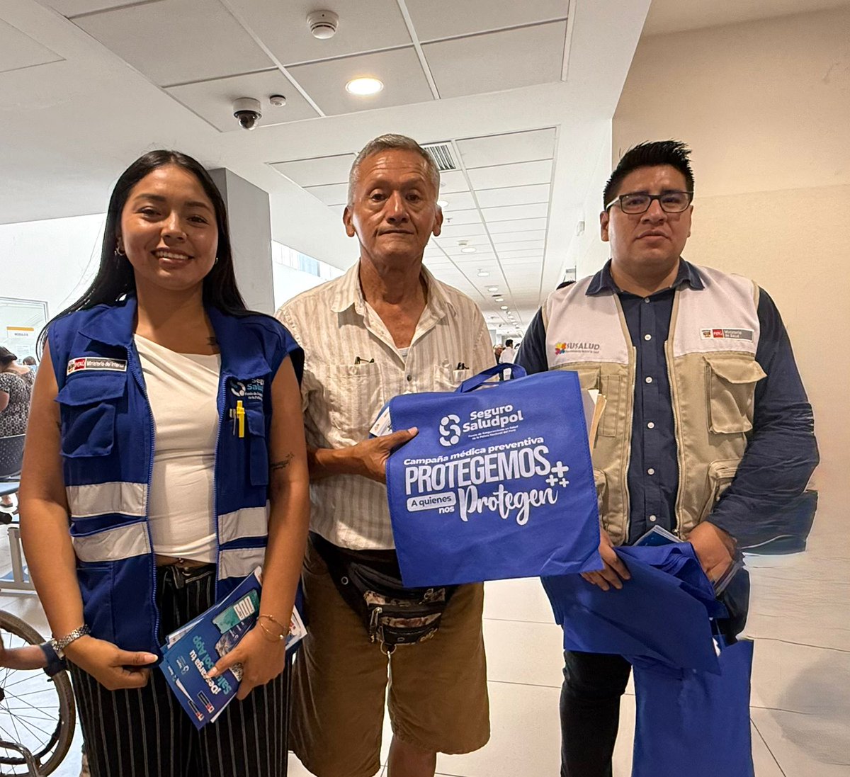 El Fondo de Aseguramiento en Salud de la Policía Nacional del Perú – Saludpol, bajo la supervisión de la Superintendencia Nacional de Salud (SUSALUD), participó en la charla informativa “Conoce tus derechos en salud”, realizada en el Hospital Central PNP Luis N. Sáenz. 🏥