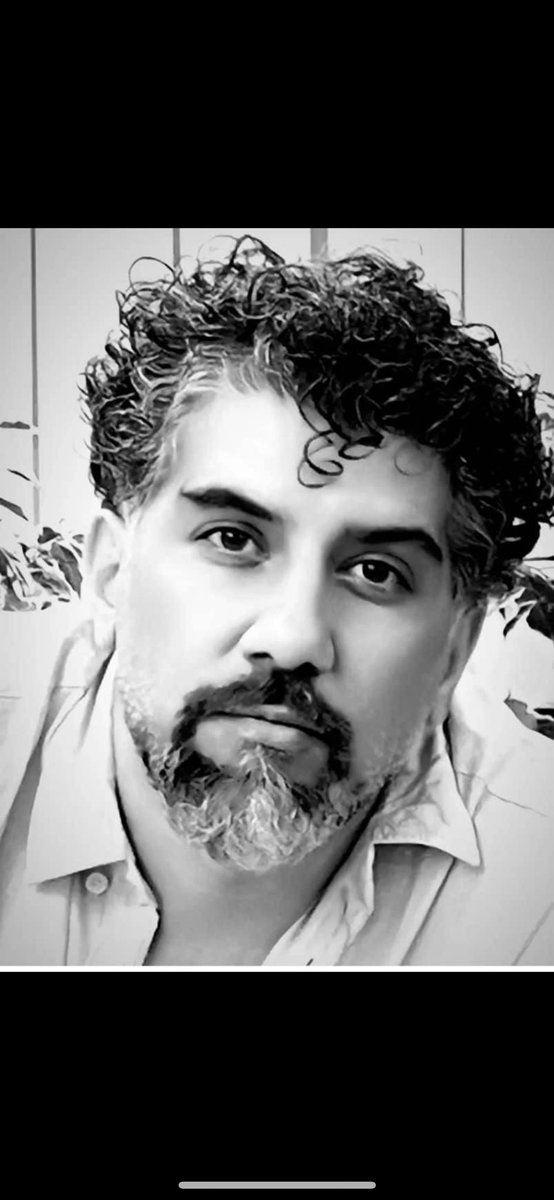حمید ابراهیمی.
بسیاری از جاوید نامان وطن مثل ایشون هنگام کمک به مجروح یا کشته شده ی کنارشون جاوید نام شدن.