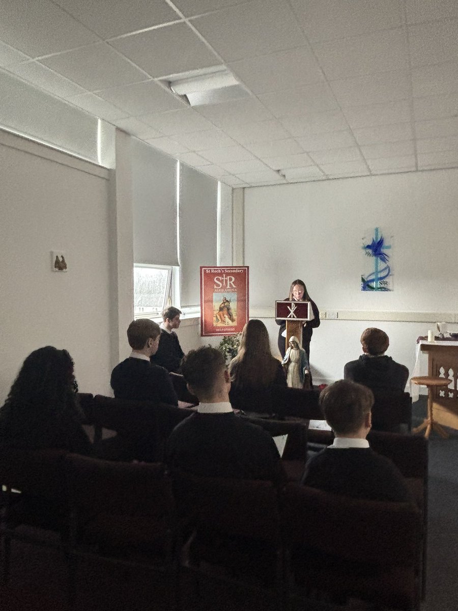 StRochRE's tweet image. Super proud of some of our S6 Caritas nominees for keeping faith at the centre of school life by leading #StationsOfTheCross at lunchtime and mentoring S5 pupils preparing to take on Caritas in June. Exemplification of our motto: Alios adiuva: help others. @St_Rochs @rercag ✝️🙏🏼