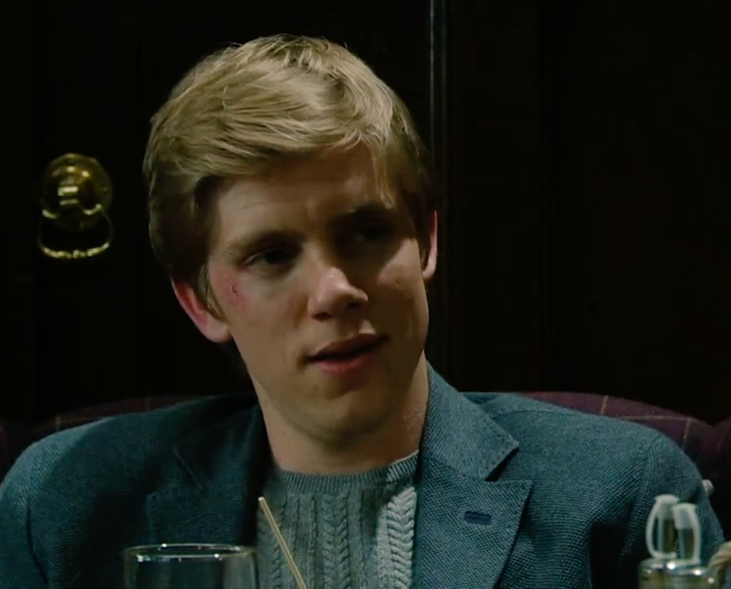 sugdenhighway's tweet image. the way robert was instantly down bad even when aaron was shoving him against a wall lmao