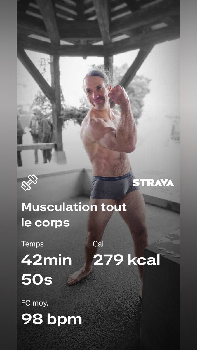 Total body avec de nouveau 3 essais au deadlift à 160 kgs. Les 150 sont définitivement fracassés 😁💪🏻🔥⚡️💥
.
strava.app.link/TaY2C4pb50b