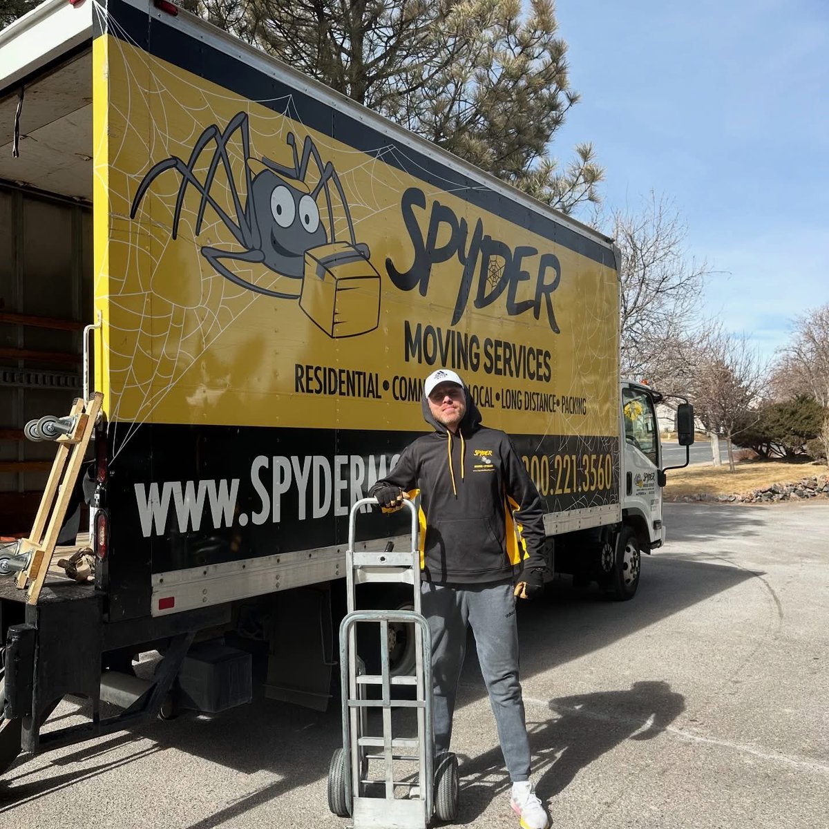 SpyderMoving's tweet image. Mover of the week! Spyder Moving Team is skilled, reliable, and courteous! Give us a call for your next move at (800) 221-3560 or learn more at spydermoving.com 
#spydermovingandstorage #movingcompany #movers #localmovingservices #movewithspyder